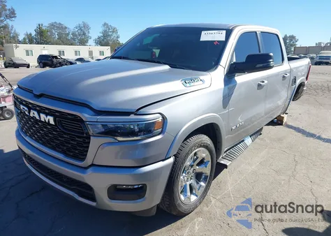 2025 Ram 1500 Big Horn 4X2 5'7 Box из США, поврежденный, VIN 1C6RREFG7SN586496